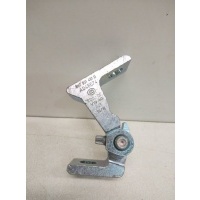Петля Капота Volkswagen Touareg 2 2010- 8k0831401D
