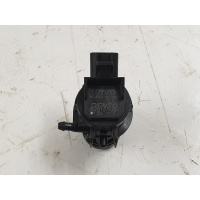 Насос омывателя стекла Toyota Rav4 30 85330-60180