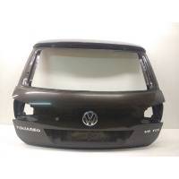 крышка багажника Volkswagen Touareg 2 2010-2017 7P6827025