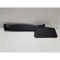 Накладка порога внутренняя Toyota Land Cruiser 200 6791760170