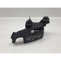 Кронштейн бампера Lexus LX 3 52562-60080