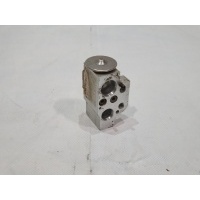 клапан Volkswagen Tiguan 1 1K0820679