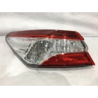 Фонарь Toyota Camry V70 2017- 8156133660