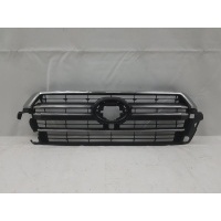 Решетка радиатора Toyota Land Cruiser 200 PZ32760111