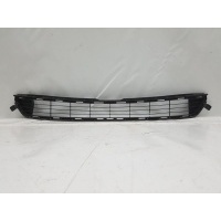 Решетка бампера Toyota Rav4 CA40 5311242090