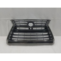 Решетка радиатора Lexus LX 3 5310160G10
