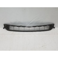 Решетка бампера Toyota Rav4 40 5311242090