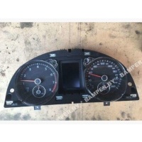 Щиток приборов (приборная панель) Volkswagen Passat B7 2012 3AA920870A