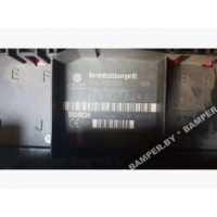 Блок бортовой сети Volkswagen Passat 2008 3C8937049E