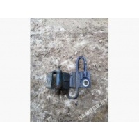 Петля двери Volkswagen Passat B7 2012 3C8831412A
