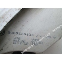 Поворотник правый Volkswagen Passat 2006 3C0953042D