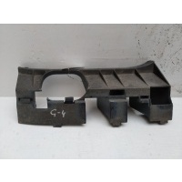Крепление бампера Правая Перед. Volkswagen Golf-4 2000 1j0807724b