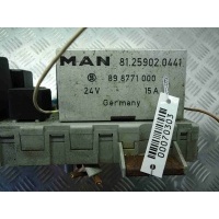 Блок предохранителей MAN L2000 (8.153) 1993 - 1997 1995 81254446060 81.254446060