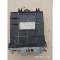 Блок управления двигателем Volkswagen PASSAT 4 1995 037 906 022GD