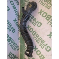 Патрубок воздушного фильтра Mitsubishi CarismaDA 1997 mb957388