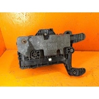 Полка аккумулятора (площадка АКБ) Skoda Octavia 2008 1K0915333D
