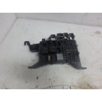 Блок предохранителей Ford Mondeo 3 1115431