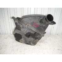 Корпус воздушного фильтра Audi 100 C4 078133837H