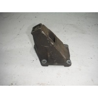 Опора двигателя Audi A8 D2 4D 4D0199307A
