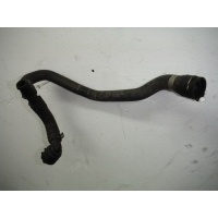 Патрубок системы охлаждения Audi Q5 8R 8R0121036B