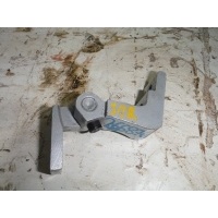 Петля двери задней левой верхняя Audi A6 Allroad C5 4B0833401B