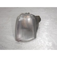 Поворотник левый Renault 19 2 7701030016