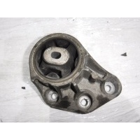Опора редуктора Audi A4 B6 8E0599125B