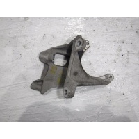 Кронштейн двигателя Audi A8 D3 4E 4E0199370AS