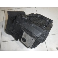 Корпус АКБ Renault Espace 4 8200208056