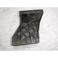 Кронштейн заднего бампера Audi A8 D2 4D 4D0807454