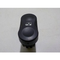 Кнопка стеклоподъемника Renault Sandero 1 8200602227