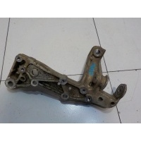 Кронштейн передней балки Seat Toledo 3 5P 1K0199296E