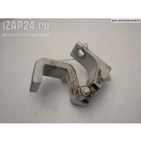 Петля двери Перед. Левая Volkswagen Transporter 5 2007 7h0831401b