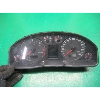 Щиток приборов (приборная панель) Audi A6 1999 4b0920930k
