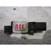 Датчик удара Volkswagen Phaeton 3D2 2002-2016 4B0959643E