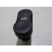 Кнопка стеклоподъемника Renault Sandero 1 8200602227