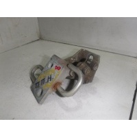 Петля двери передней правой нижняя Audi A3 8L 4B0831412A