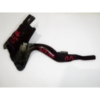 Петля капота левая Hyundai Santa Fe 2 CM 791102B000