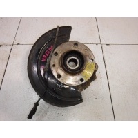 Кулак передний правый Renault Duster 8200881916