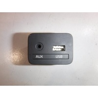 Гнездо AUX Kia Sportage 3 SL 2010-2015 961103W100WK