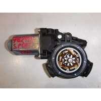 Моторчик переднего правого стеклоподъемника Kia Sportage 3 SL 824603W000