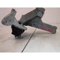 Кронштейн КПП Renault Sandero 1 8200216113