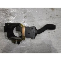 Переключатель поворотов подрулевой Audi Q7 4L 4E0953513A