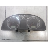 Панель приборов Volkswagen Passat B5 1996-2005 3B0920807