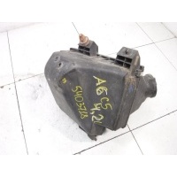 Корпус воздушного фильтра Audi A6 C5 1997-2005 077133837N