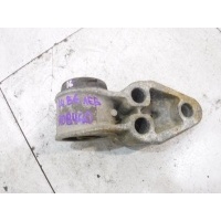 Кронштейн задней балки Audi A4 B6 2001-2005 4B0501521E