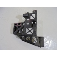 Кронштейн переднего бампера Mazda 3 1 BK BR5S502A1