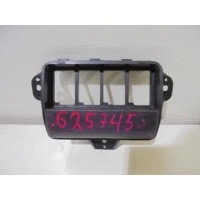 Накладка кнопок Subaru Forester 2 SG 66211SA220