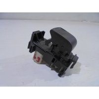 Кнопка стеклоподъемника Toyota FJ Cruiser J15 8481052030