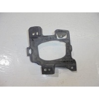 Кронштейн противотуманной фары правый Mazda 3 1 BK BS3E51684A